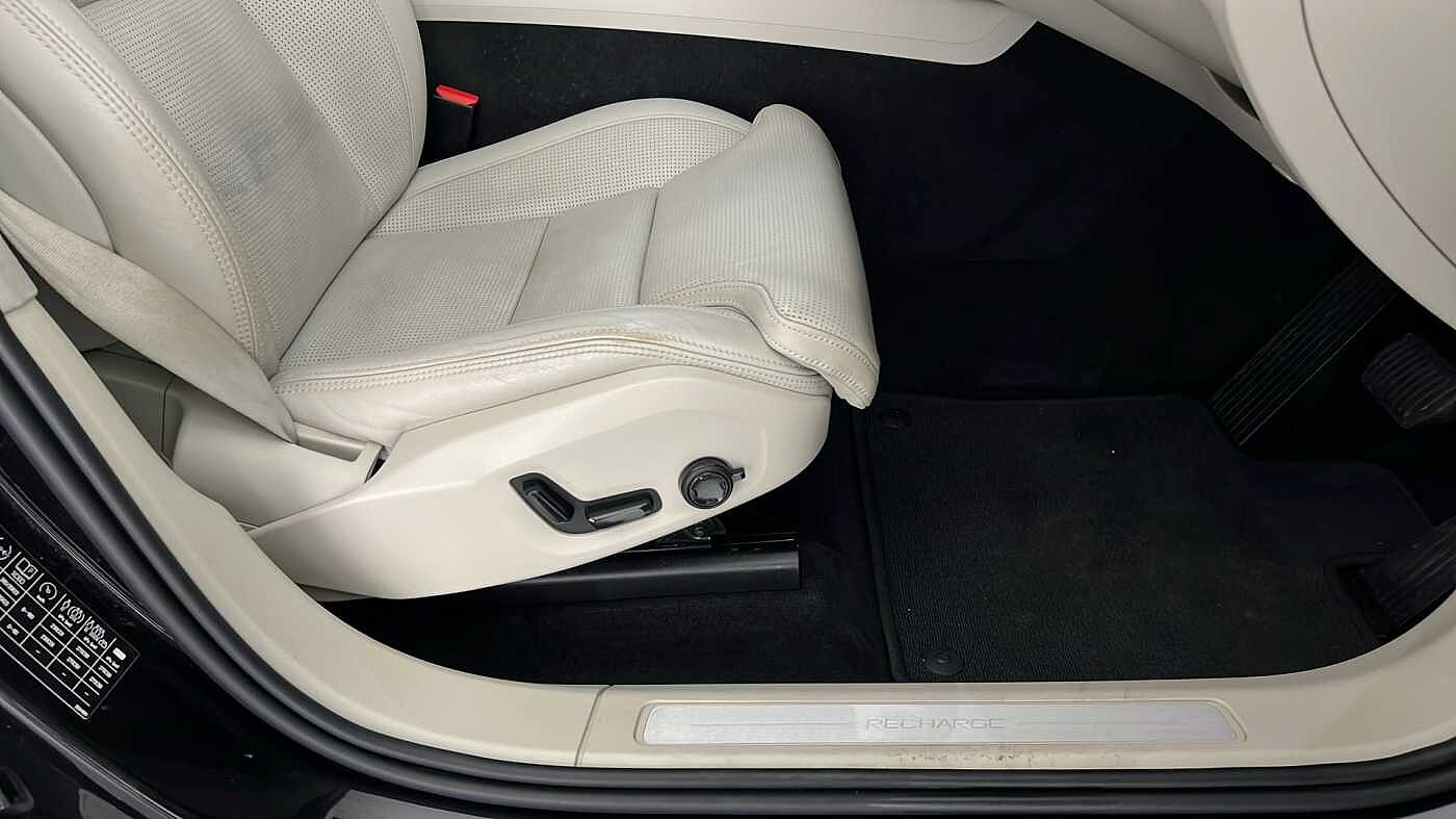 Used Volvo XC60 2022 for sale - 76630264: Photo 34