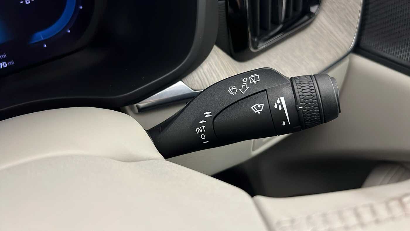 Used Volvo XC60 2022 for sale - 76630264: Photo 39