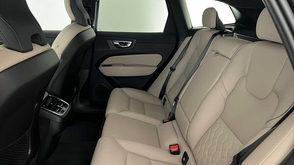 Used Volvo XC60 2025 for sale - 76312375: Photo 13