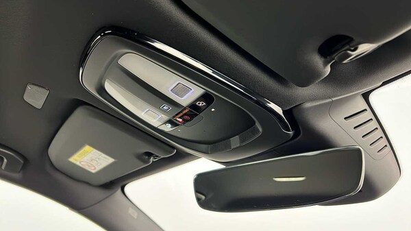 Used Volvo XC60 2025 for sale - 76312375: Photo 36