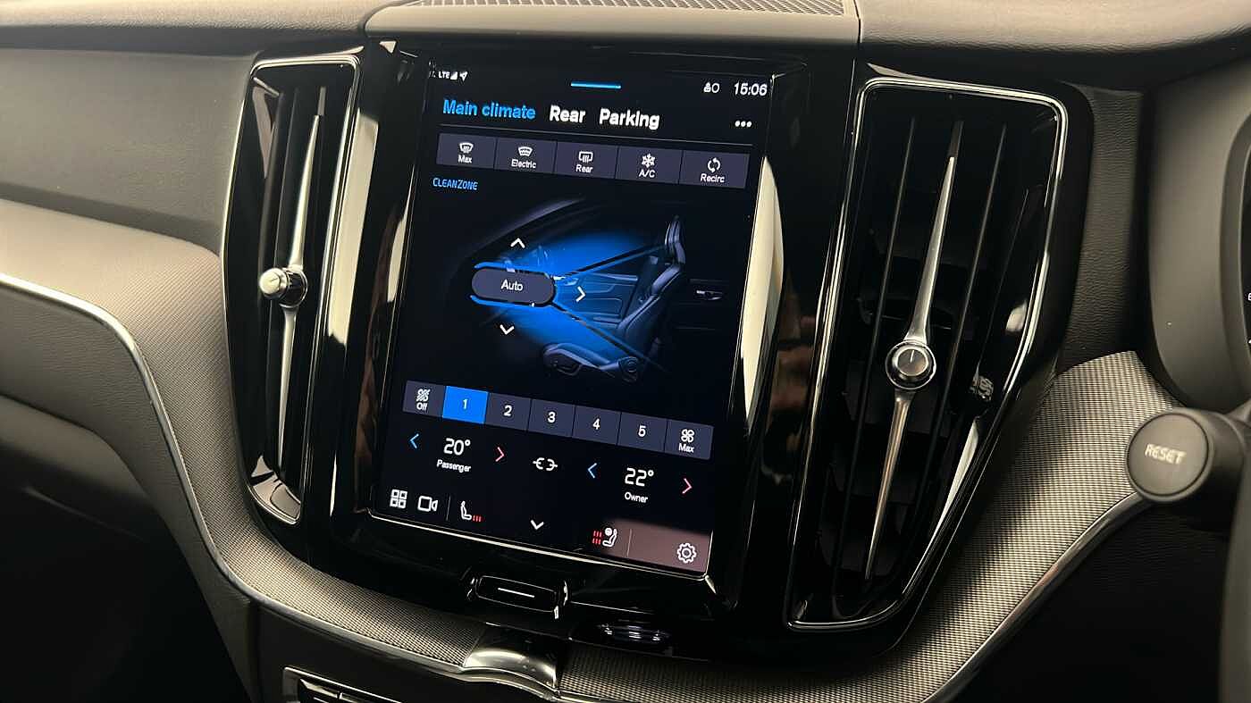 Used Volvo XC60 2024 for sale - 76780331: Photo 16