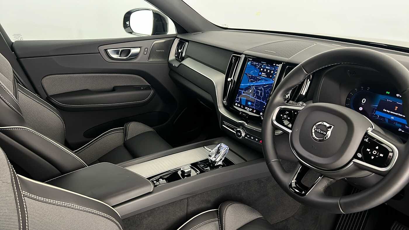 Used Volvo XC60 2024 for sale - 76780331: Photo 35