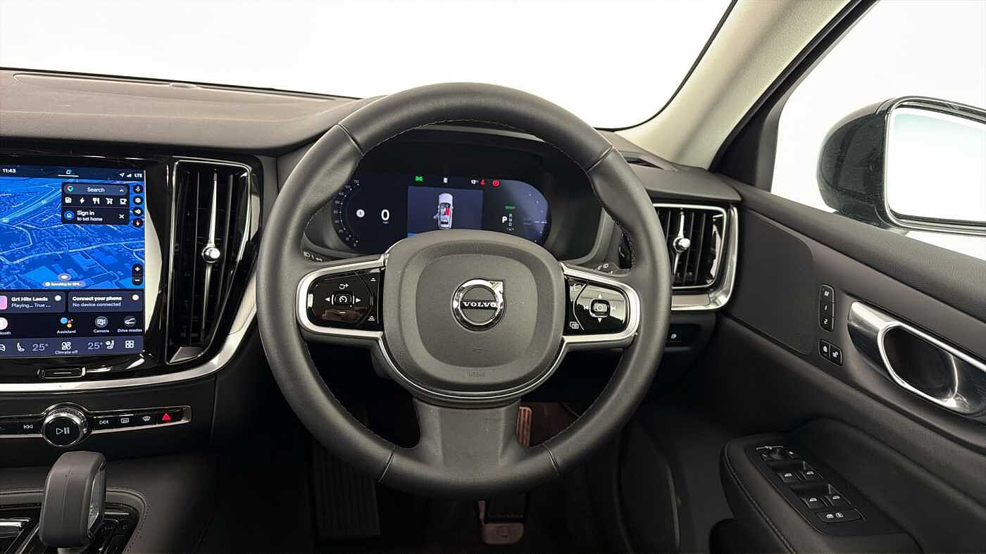 Used Volvo V60 2025 for sale - 78211992: Photo 10