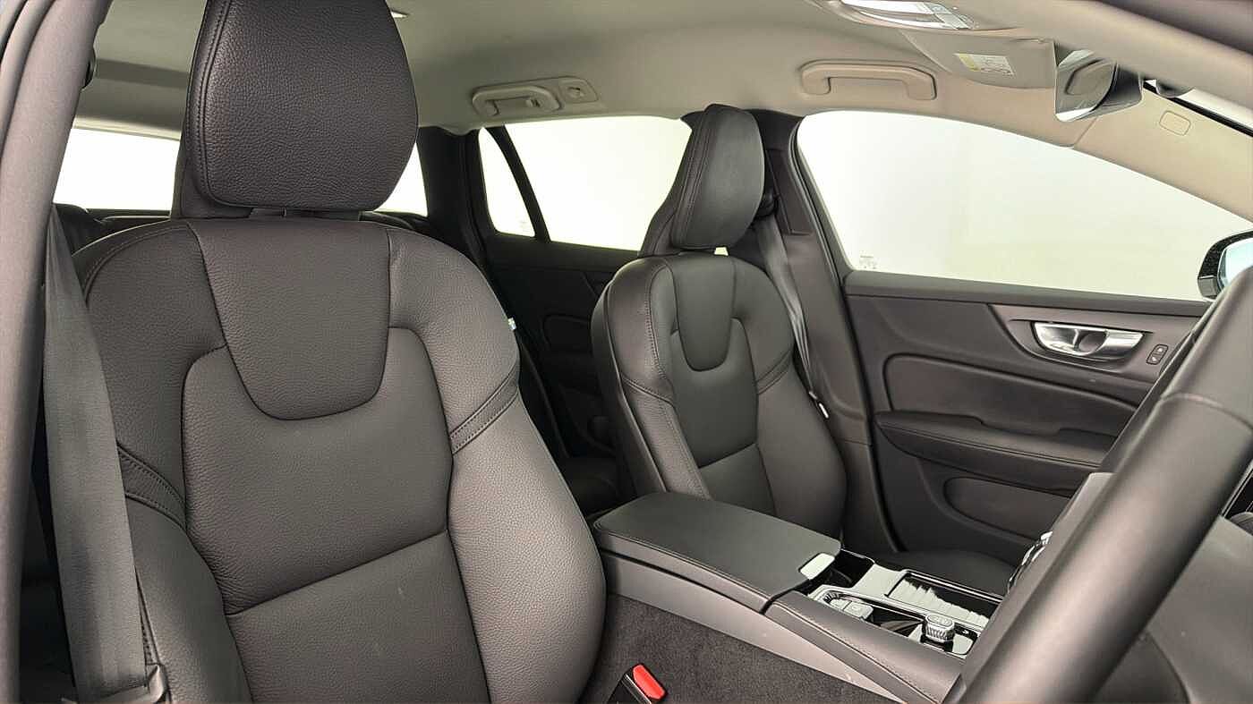 Used Volvo V60 2025 for sale - 78211992: Photo 33