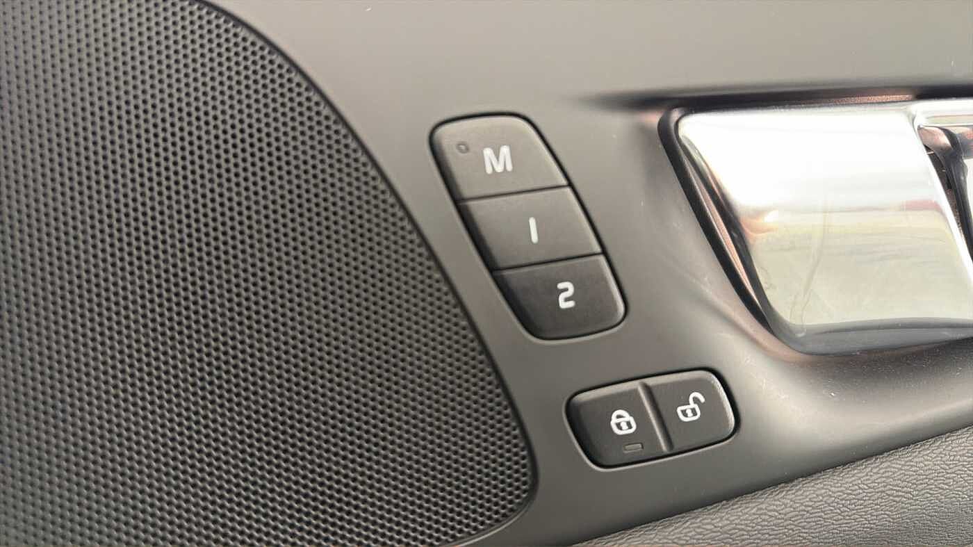 Used Volvo V60 2025 for sale - 78211992: Photo 34