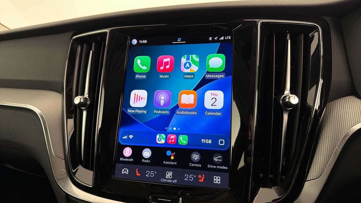 Used Volvo V60 2025 for sale - 78211992: Photo 38