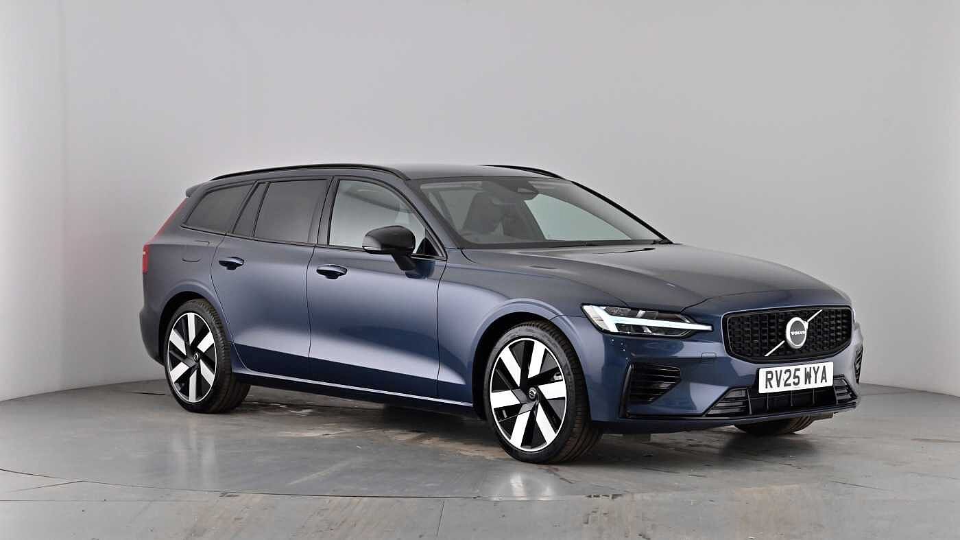 Used Volvo V60 2025 for sale - 78211992: Photo 40