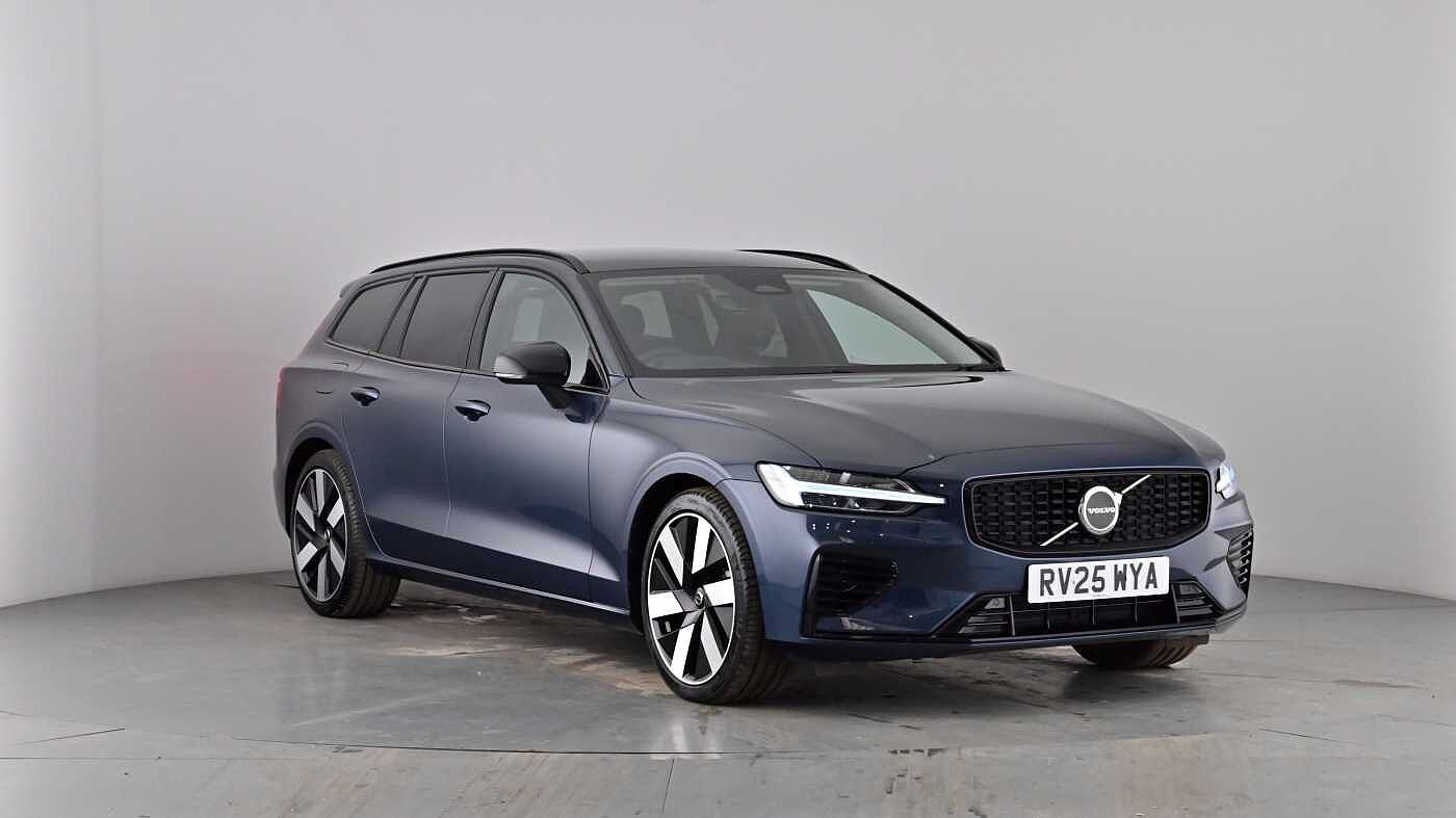 Used Volvo V60 2025 for sale - 78211992: Photo 41