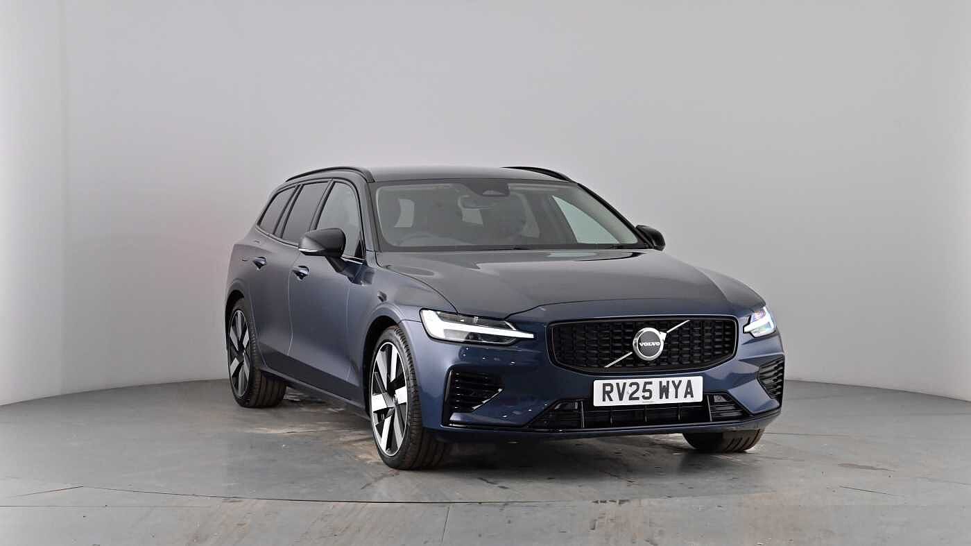 Used Volvo V60 2025 for sale - 78211992: Photo 42