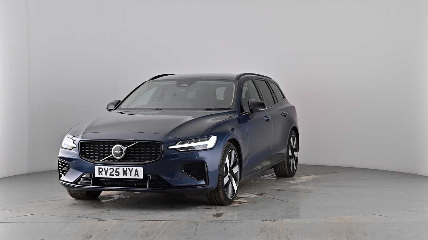 Used Volvo V60 2025 for sale - 78211992: Photo 46