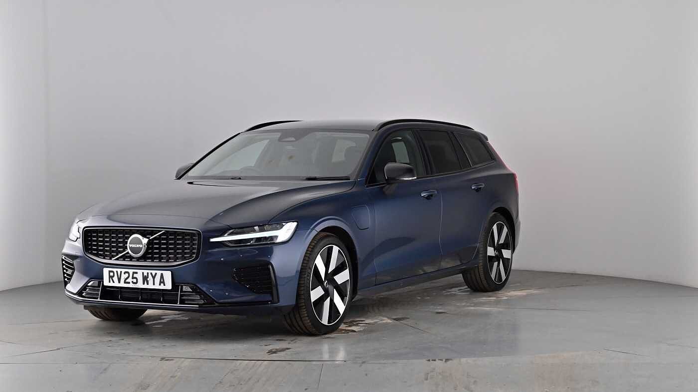 Used Volvo V60 2025 for sale - 78211992: Photo 47