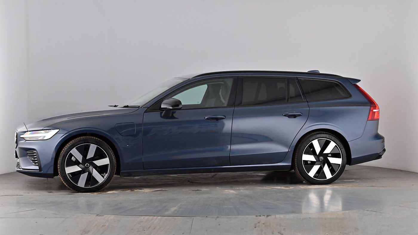Used Volvo V60 2025 for sale - 78211992: Photo 52