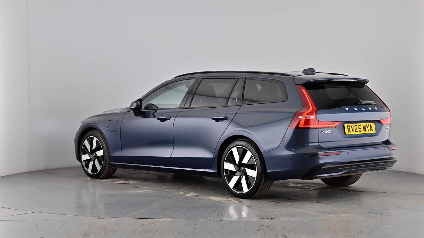 Used Volvo V60 2025 for sale - 78211992: Photo 58