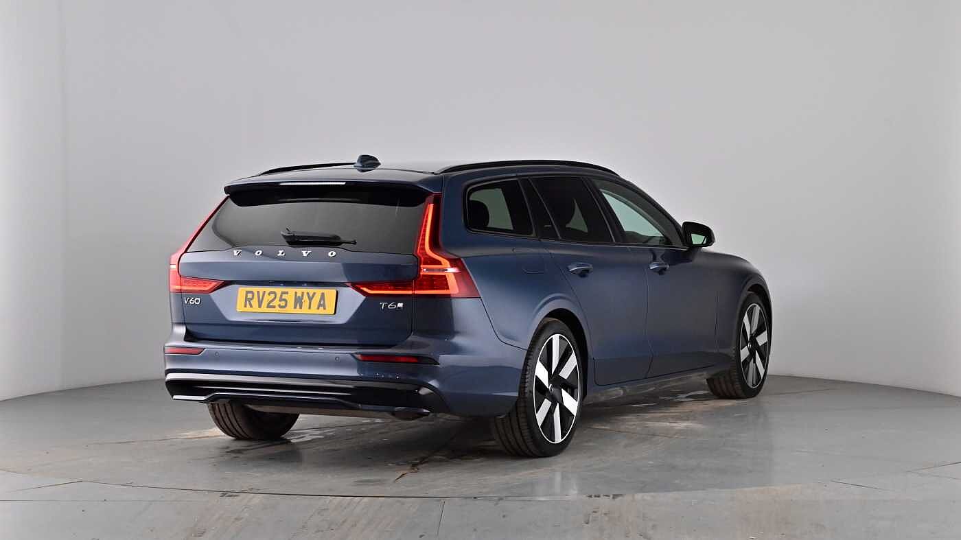 Used Volvo V60 2025 for sale - 78211992: Photo 65