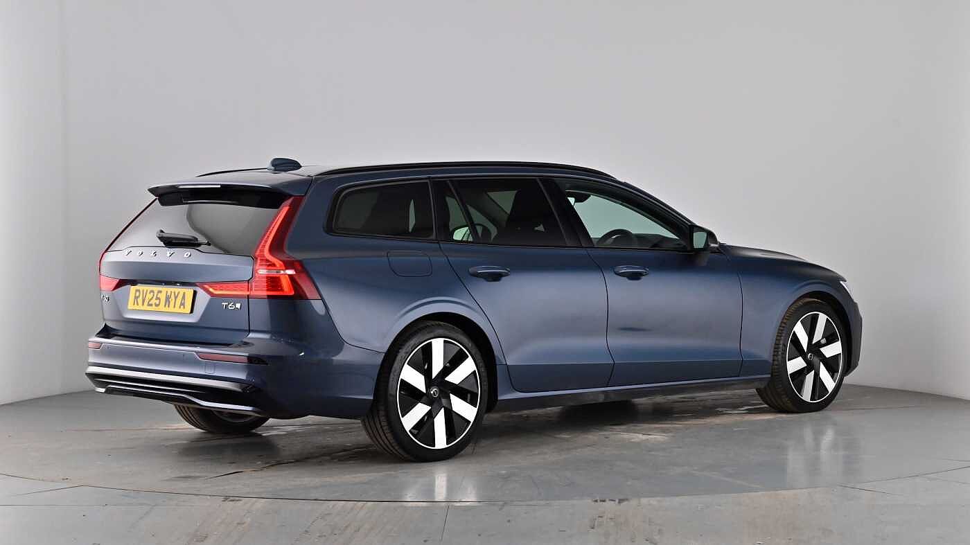 Used Volvo V60 2025 for sale - 78211992: Photo 67