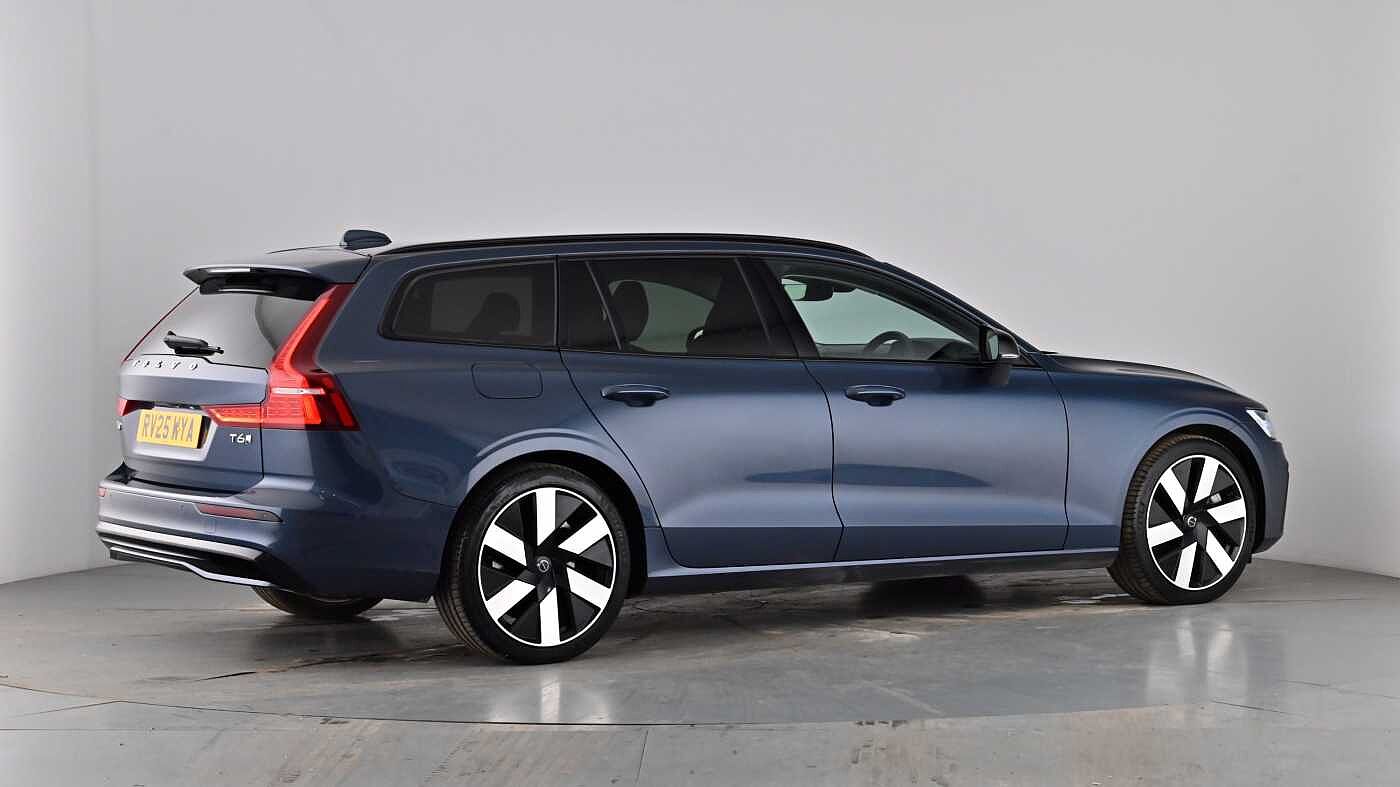 Used Volvo V60 2025 for sale - 78211992: Photo 68