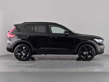 Used Volvo XC40 2025 for sale - 76780315: Photo