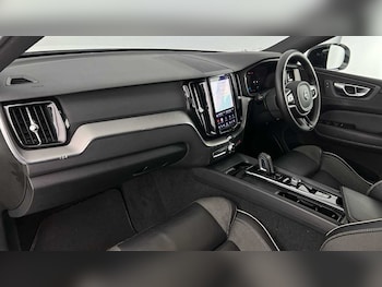 Used Volvo XC60 2022 for sale - 79458719: Photo