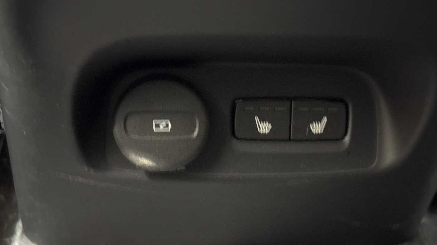 Used Volvo XC40 2023 for sale - 77366924: Photo 16