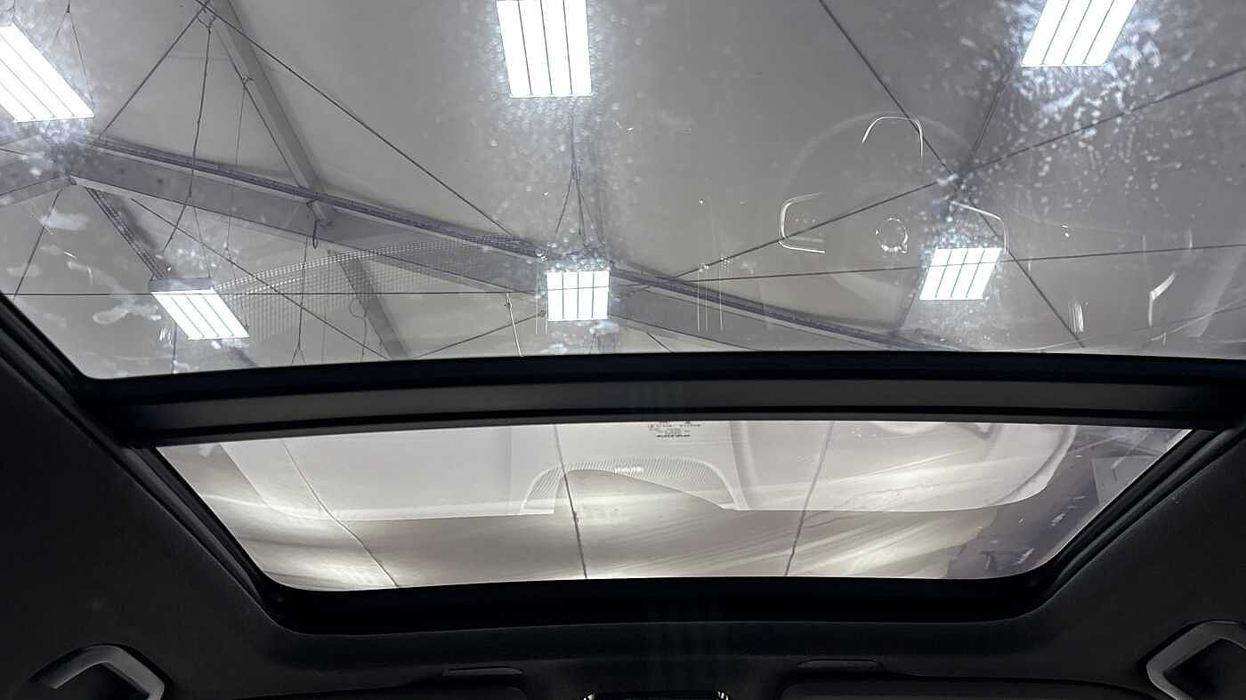 Used Volvo XC40 2023 for sale - 77366924: Photo 17