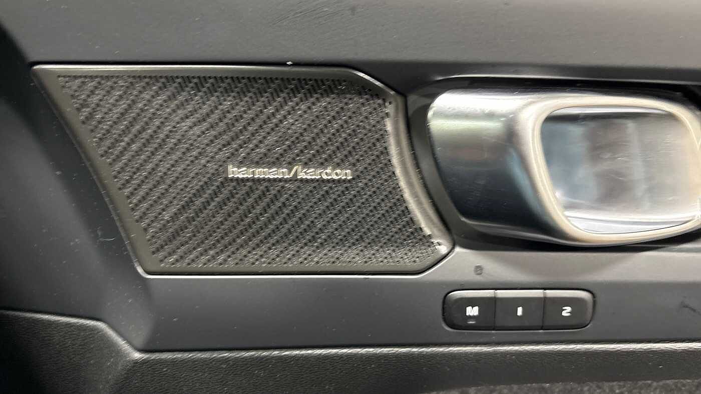 Used Volvo XC40 2023 for sale - 77366924: Photo 23