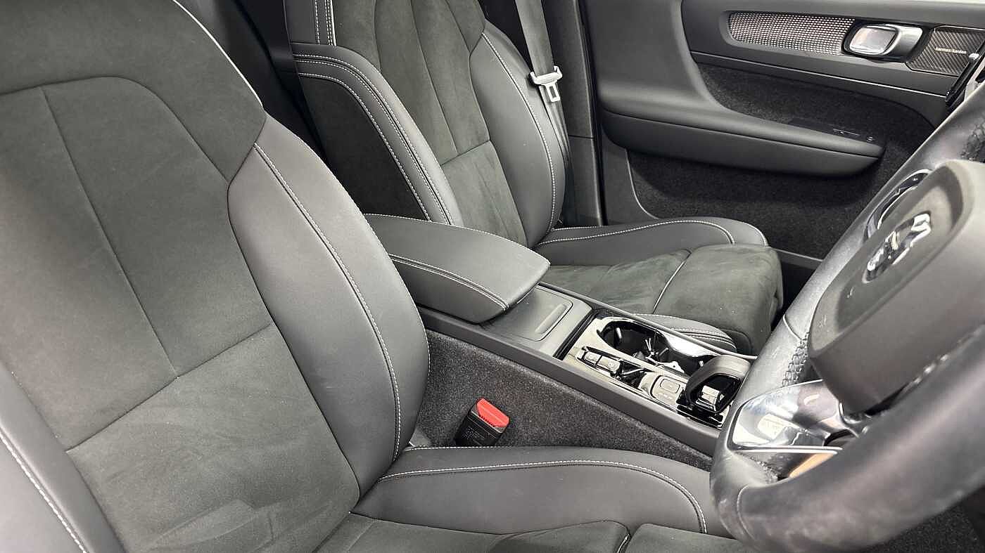 Used Volvo XC40 2023 for sale - 77366924: Photo 26