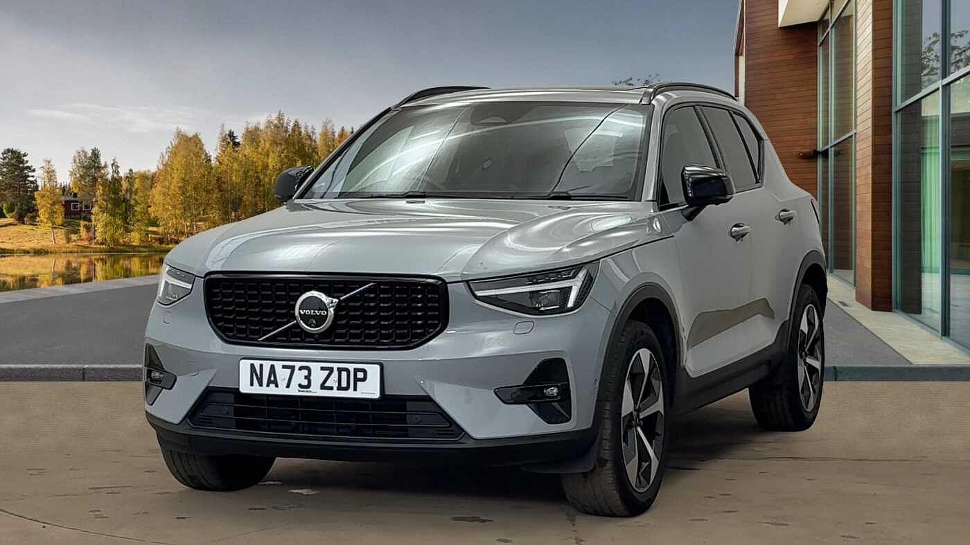 Used Volvo XC40 2023 for sale - 77366924: Photo 8