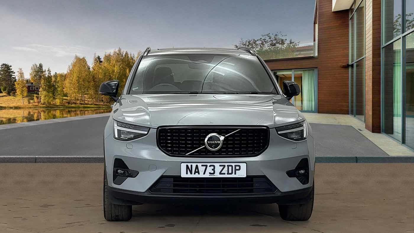 Used Volvo XC40 2023 for sale - 77366924: Photo 9