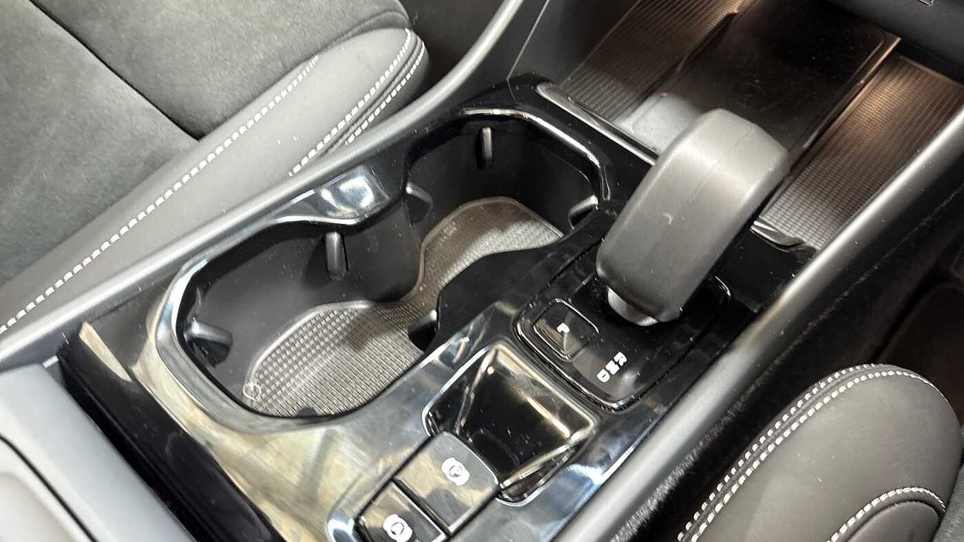 Used Volvo XC40 2025 for sale - 77235507: Photo 55