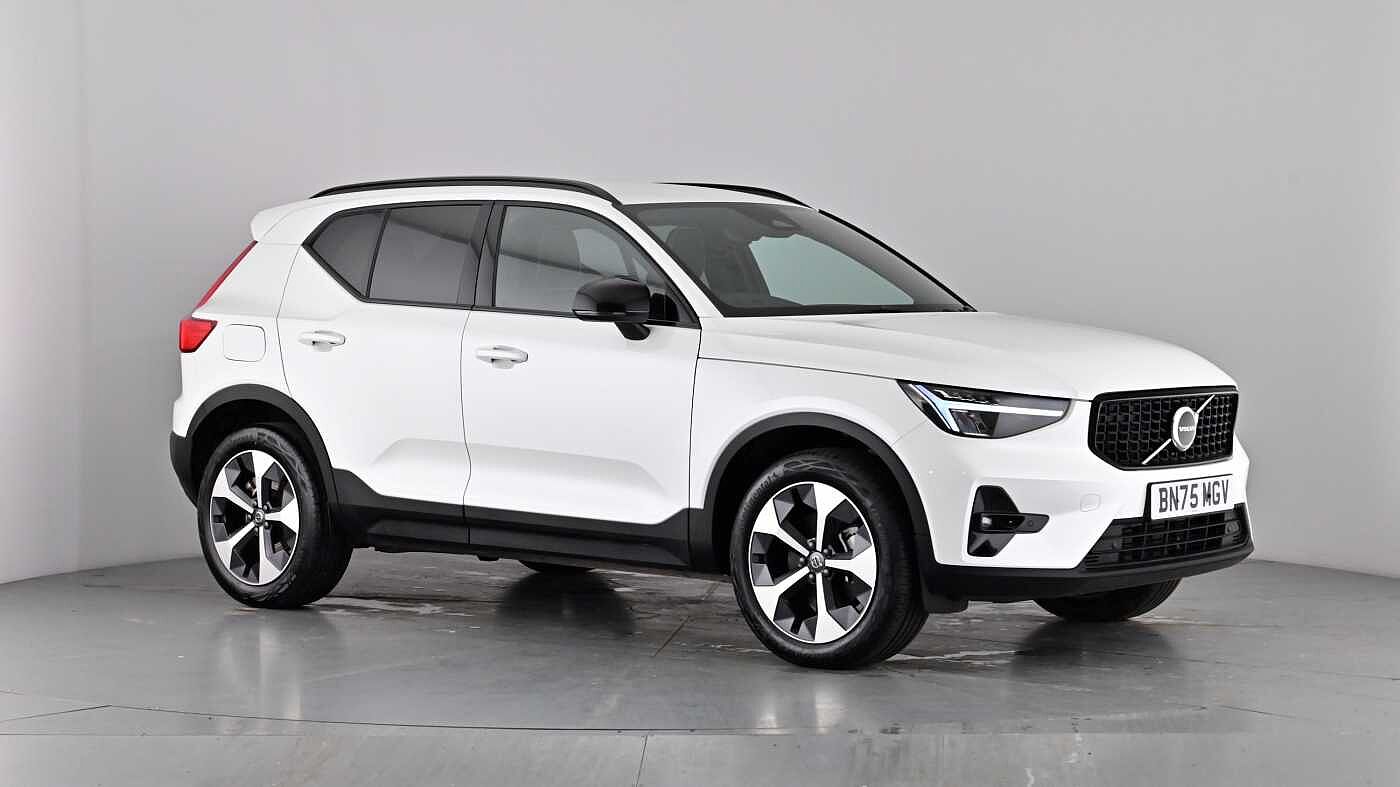 Used Volvo XC40 2025 for sale - 77235507: Photo 77