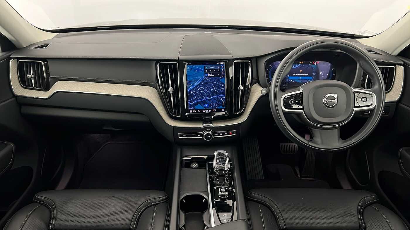 Used Volvo XC60 2022 for sale - 76640212: Photo 11