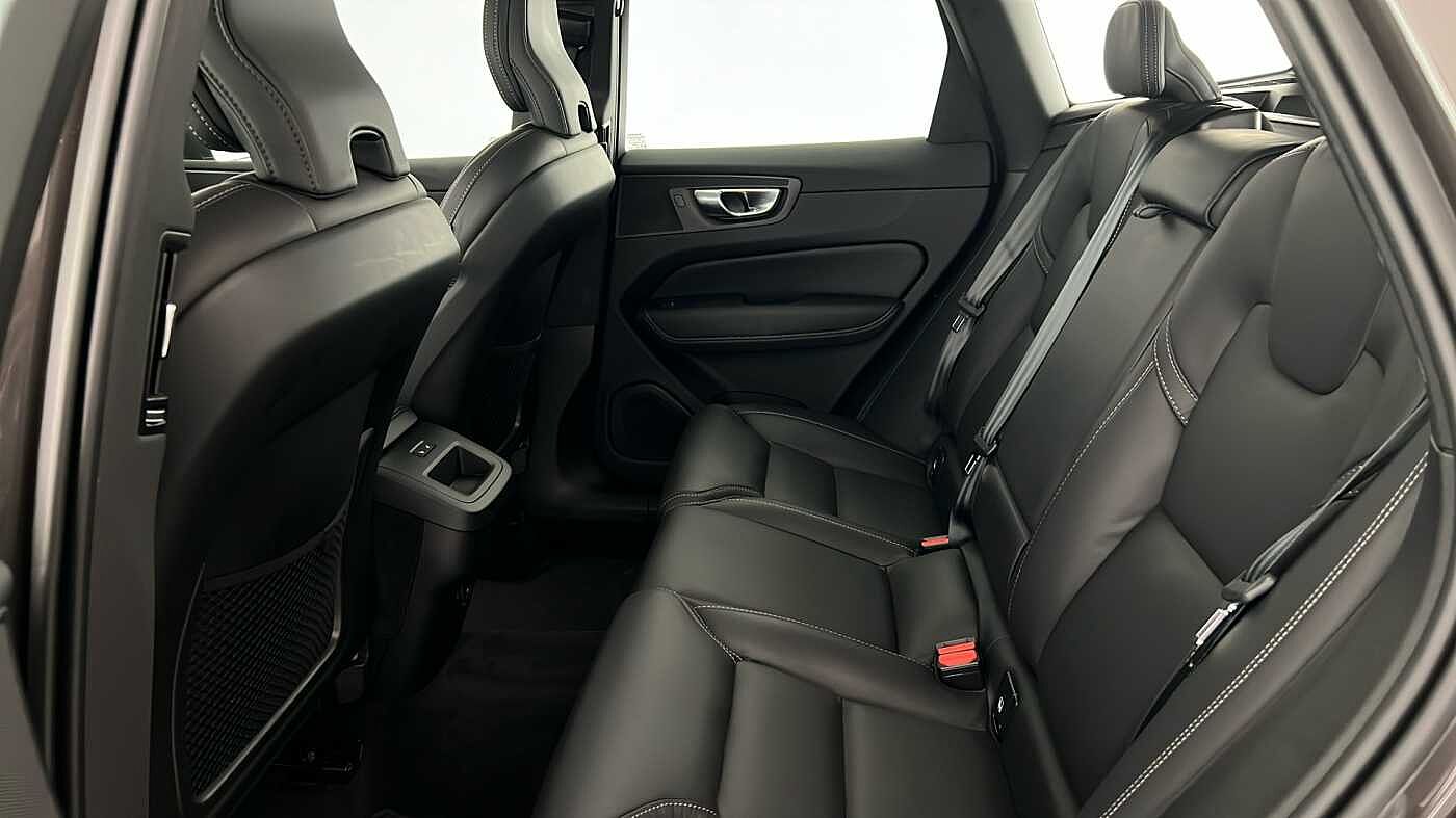 Used Volvo XC60 2022 for sale - 76640212: Photo 12