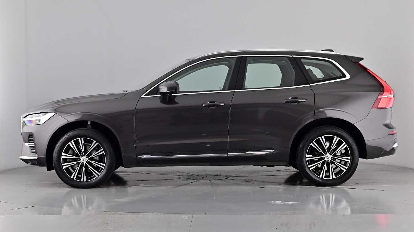 Used Volvo XC60 2022 for sale - 76640212: Photo 8