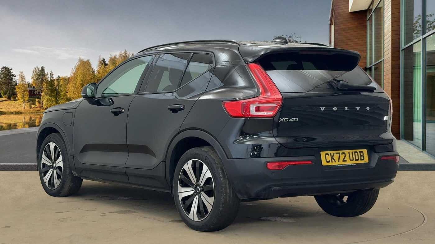Used Volvo XC40 2022 for sale - 77366926: Photo 2