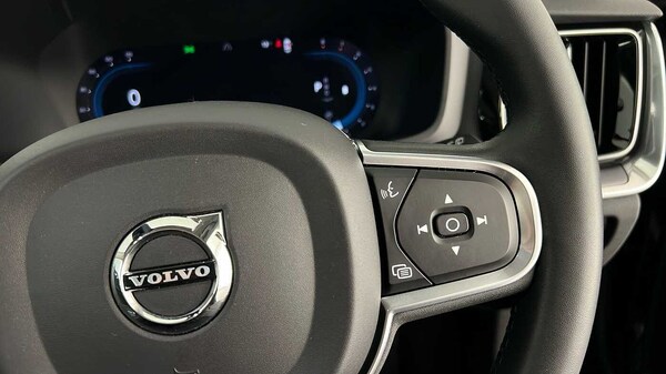 Used Volvo V60 2022 for sale - 76344041: Photo 20