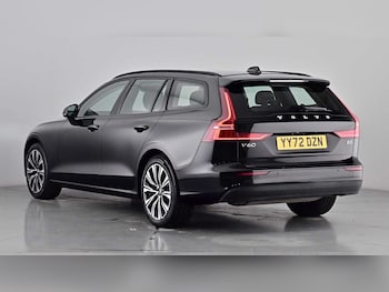 Used Volvo V60 2022 for sale - 76344041: Photo 2