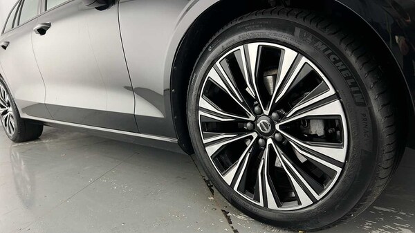 Used Volvo V60 2022 for sale - 76344041: Photo 30