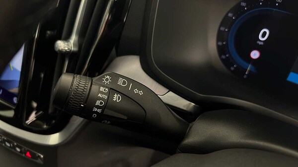 Used Volvo V60 2022 for sale - 76344041: Photo 32