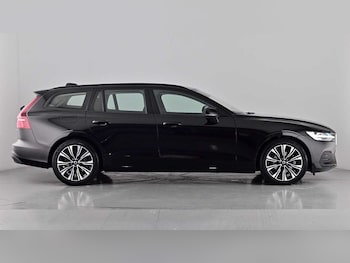 Used Volvo V60 2022 for sale - 76344041: Photo 4