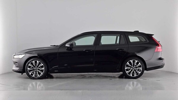 Used Volvo V60 2022 for sale - 76344041: Photo 51