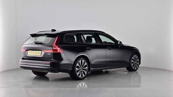 Used Volvo V60 2022 for sale - 76344041: Photo 64