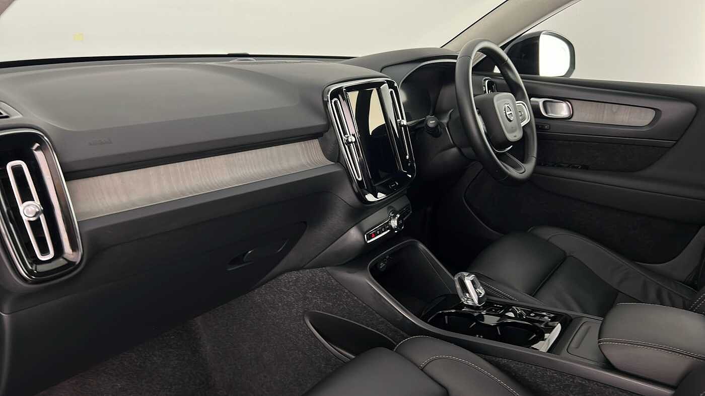 Used Volvo XC40 2025 for sale - 77013086: Photo 10