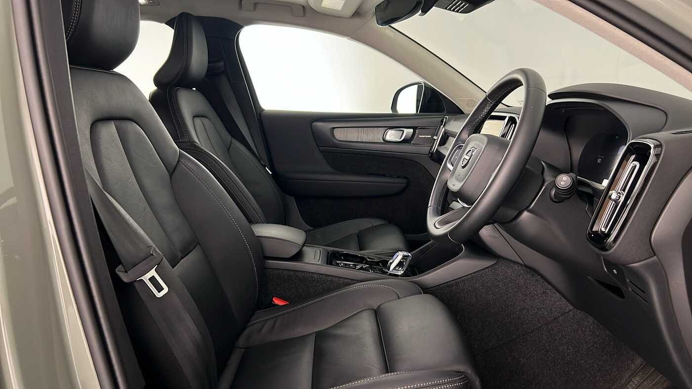 Used Volvo XC40 2025 for sale - 77013086: Photo 17