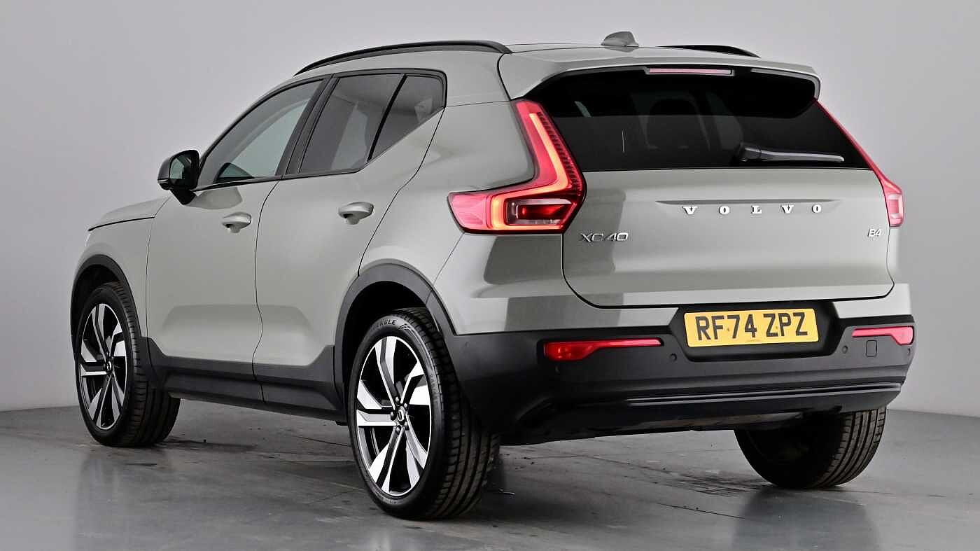 Used Volvo XC40 2025 for sale - 77013086: Photo 2