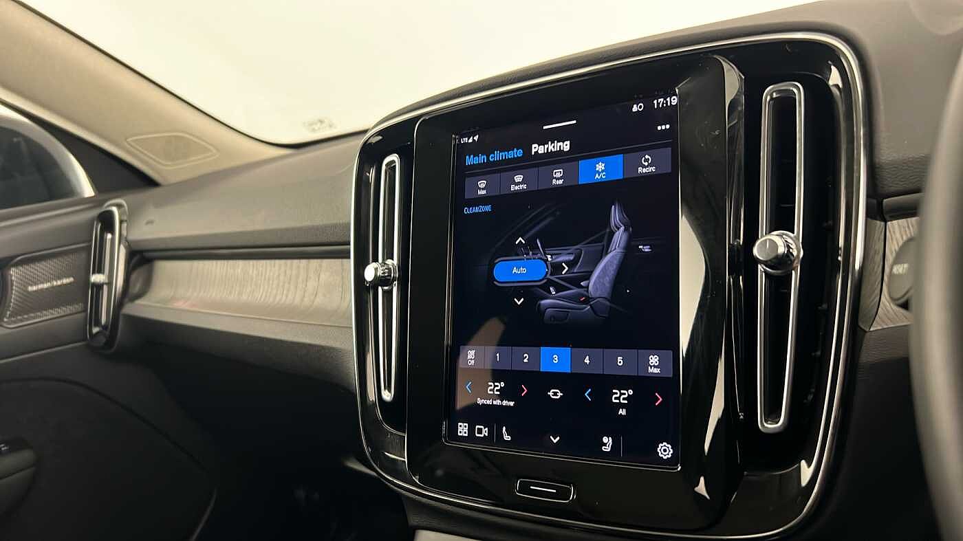 Used Volvo XC40 2025 for sale - 77013086: Photo 22