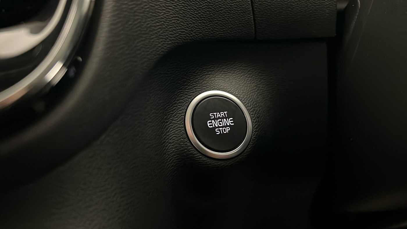 Used Volvo XC40 2025 for sale - 77013086: Photo 30