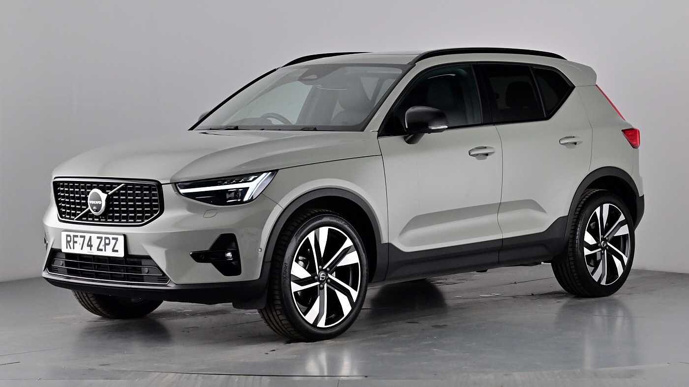 Used Volvo XC40 2025 for sale - 77013086: Photo 4