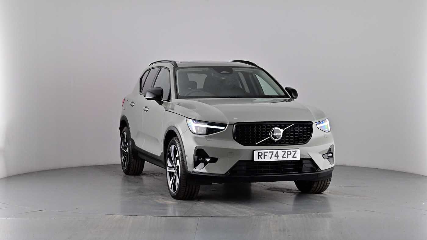Used Volvo XC40 2025 for sale - 77013086: Photo 40