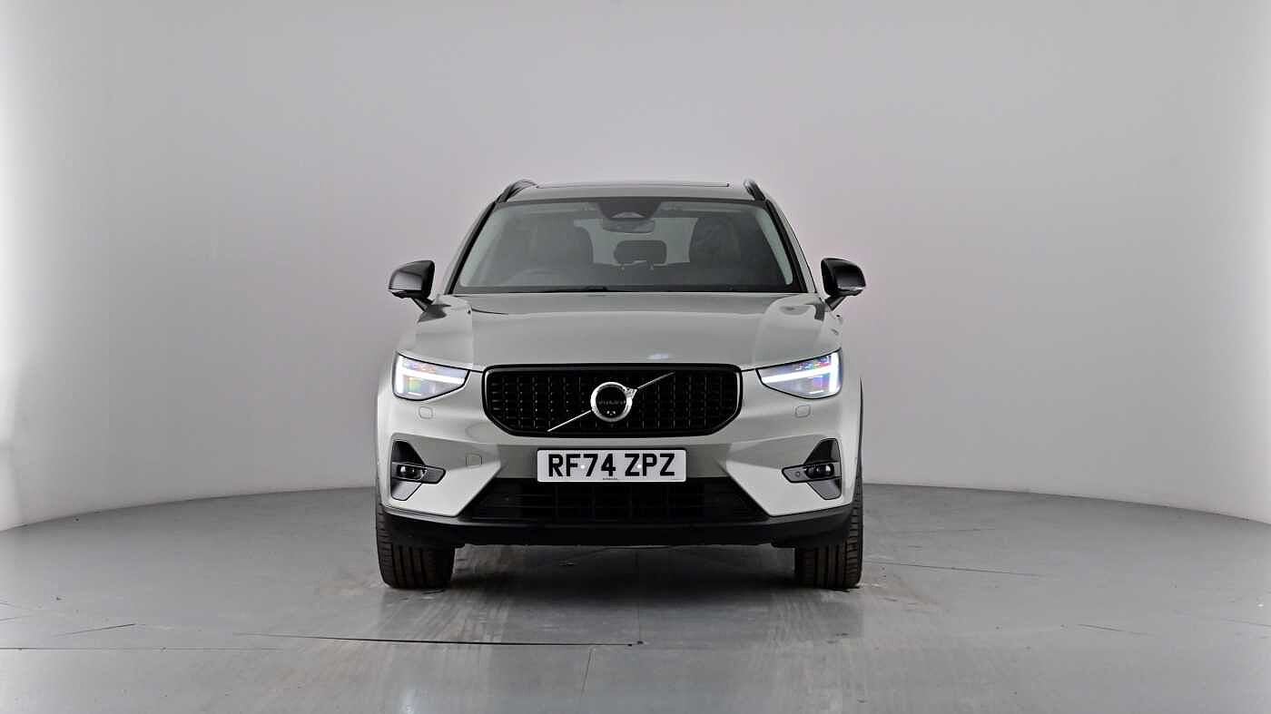 Used Volvo XC40 2025 for sale - 77013086: Photo 42