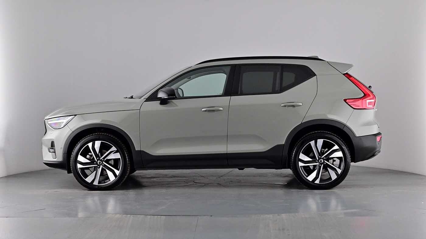 Used Volvo XC40 2025 for sale - 77013086: Photo 51